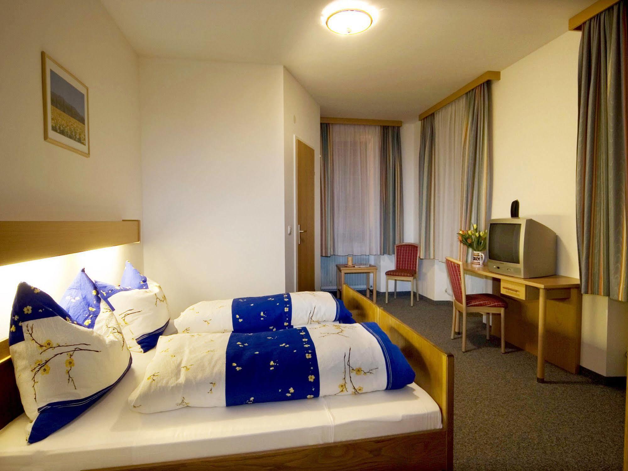 Hotel Gasthof Stefansbruecke Mutters Exterior foto