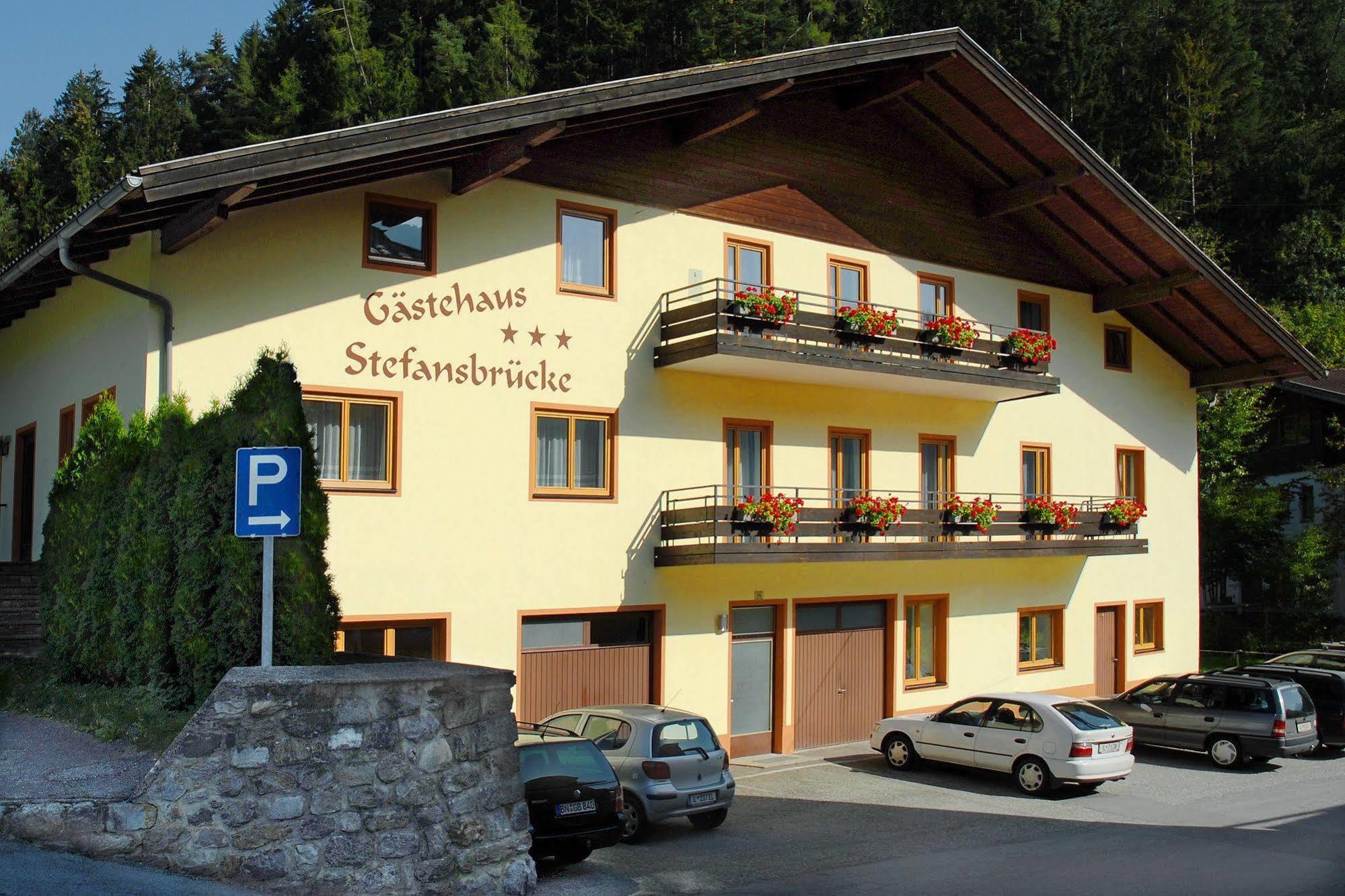 Hotel Gasthof Stefansbruecke Mutters Exterior foto