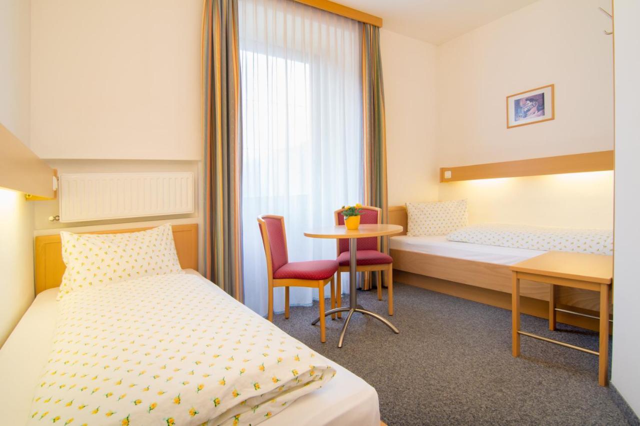 Hotel Gasthof Stefansbruecke Mutters Exterior foto