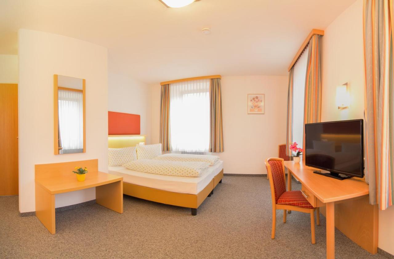 Hotel Gasthof Stefansbruecke Mutters Exterior foto